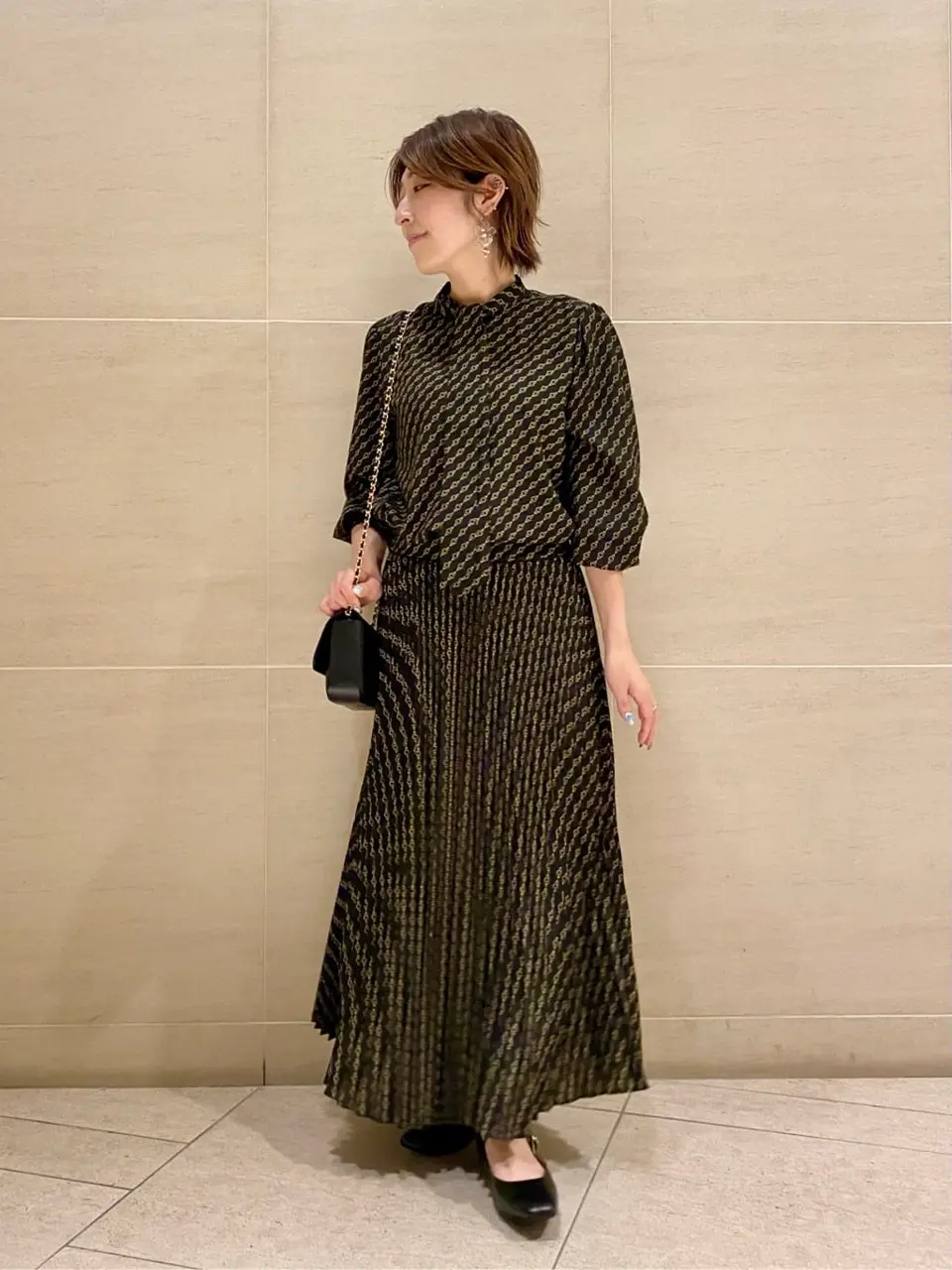  スタッフy コーディネート画像