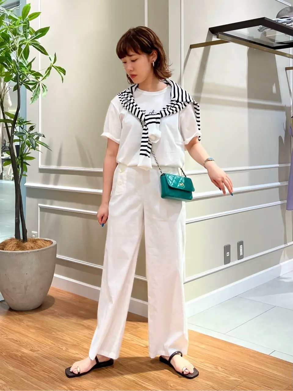 23区 伊藤 コーディネート画像