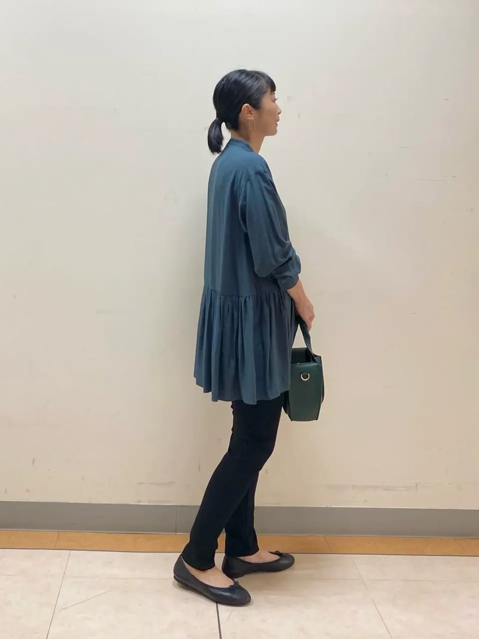 23区 岡本 コーディネート画像