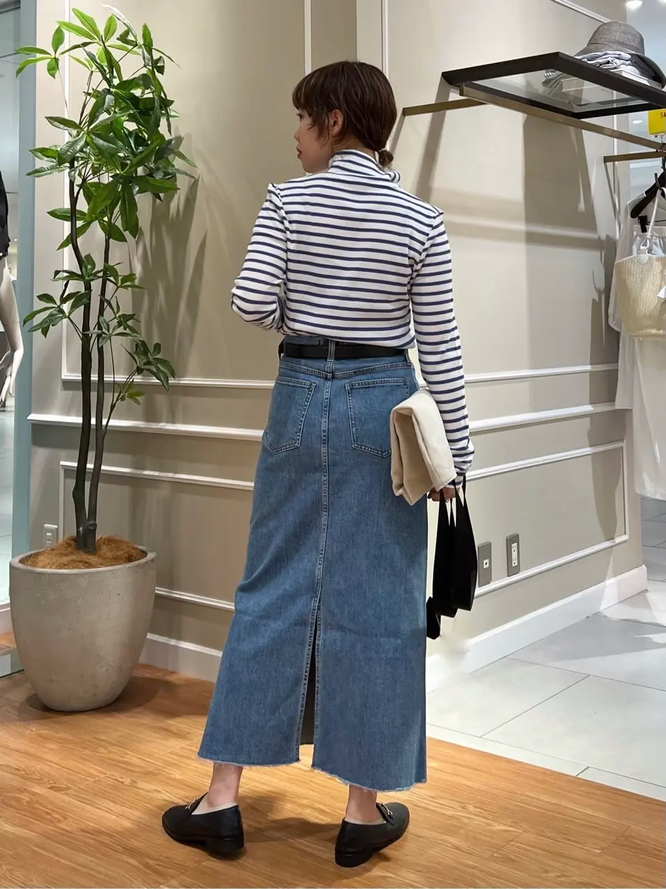 23区 伊藤 コーディネート画像