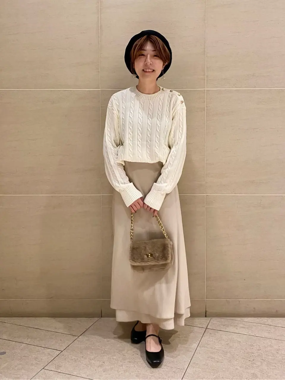  スタッフy コーディネート画像