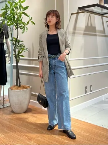 23区 伊藤 コーディネート画像