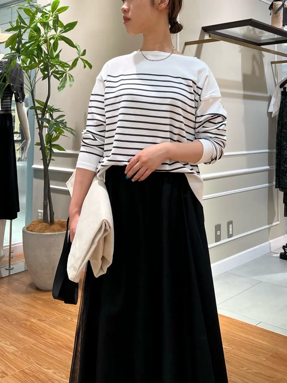 23区 伊藤 コーディネート画像