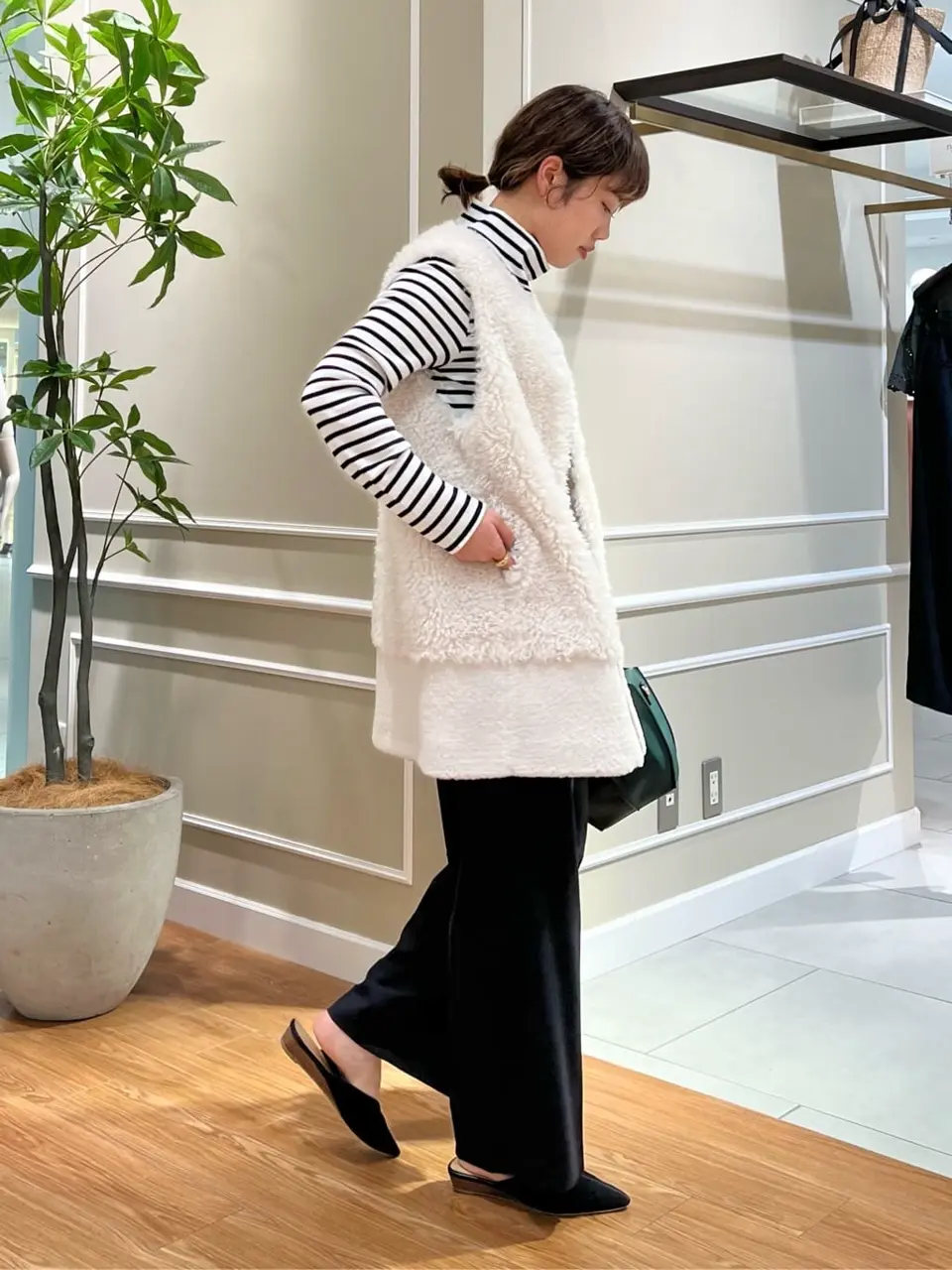 23区 伊藤 コーディネート画像