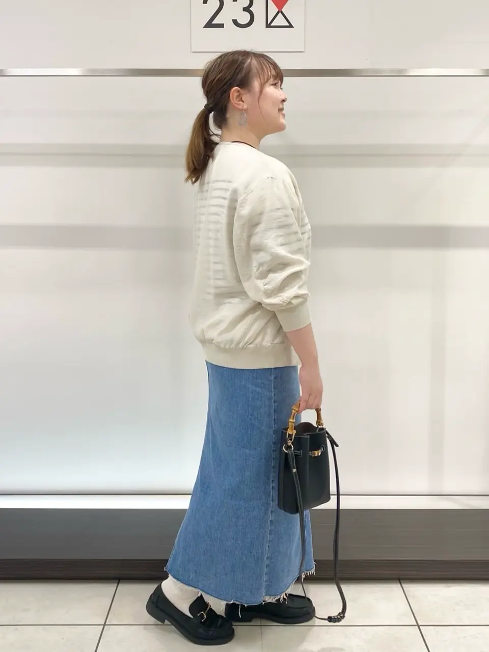 23区 藤原 コーディネート画像