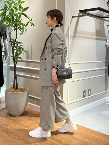 23区 伊藤 コーディネート画像