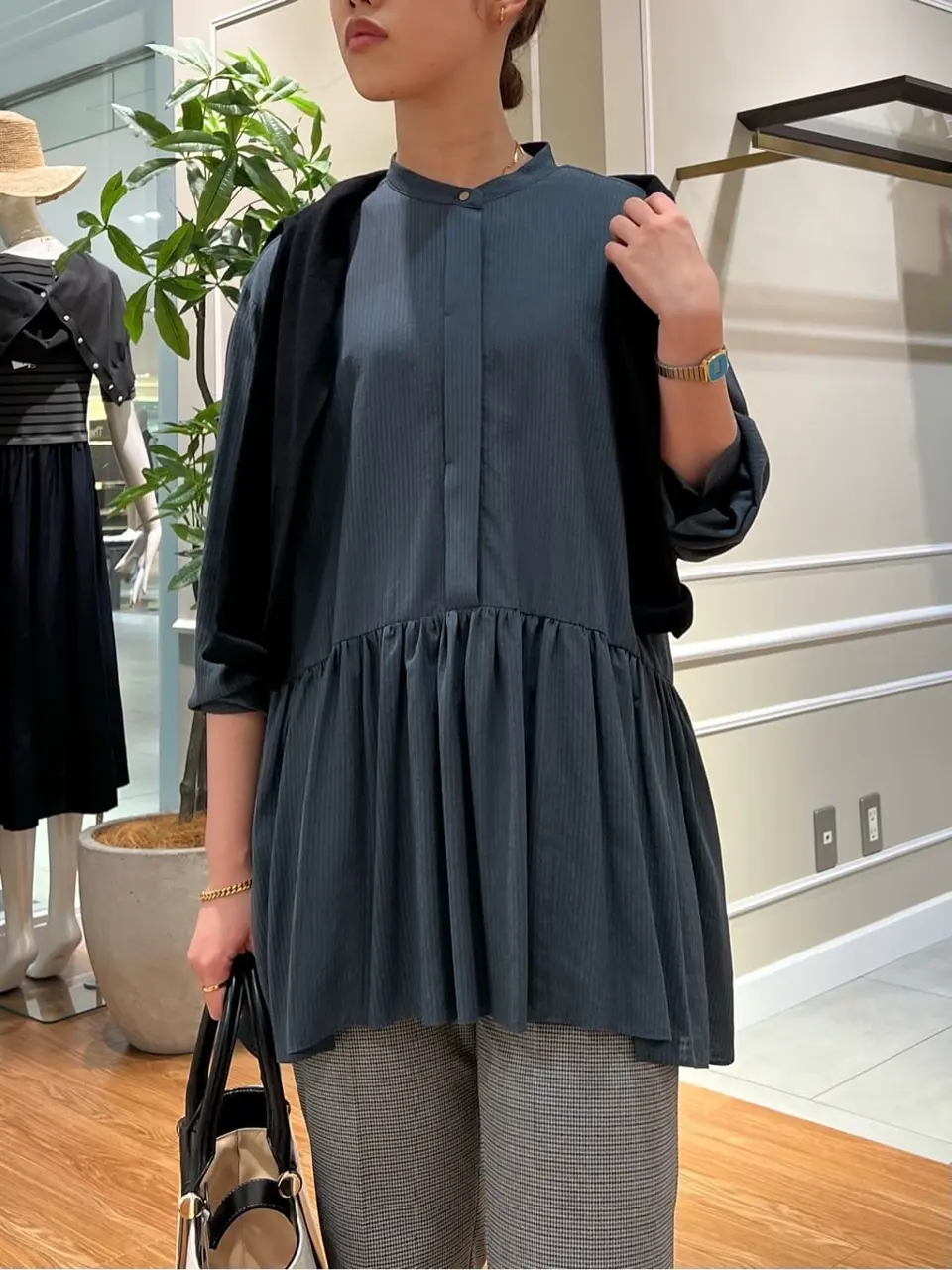 23区 伊藤 コーディネート画像