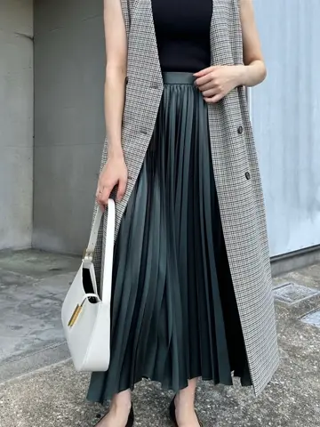 23区 板垣 コーディネート画像