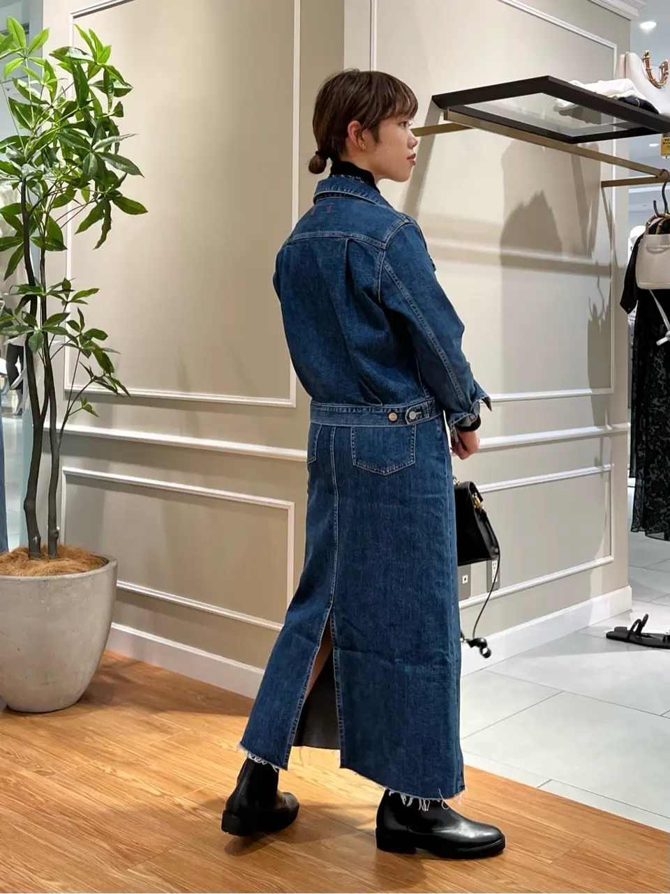 23区 伊藤 コーディネート画像