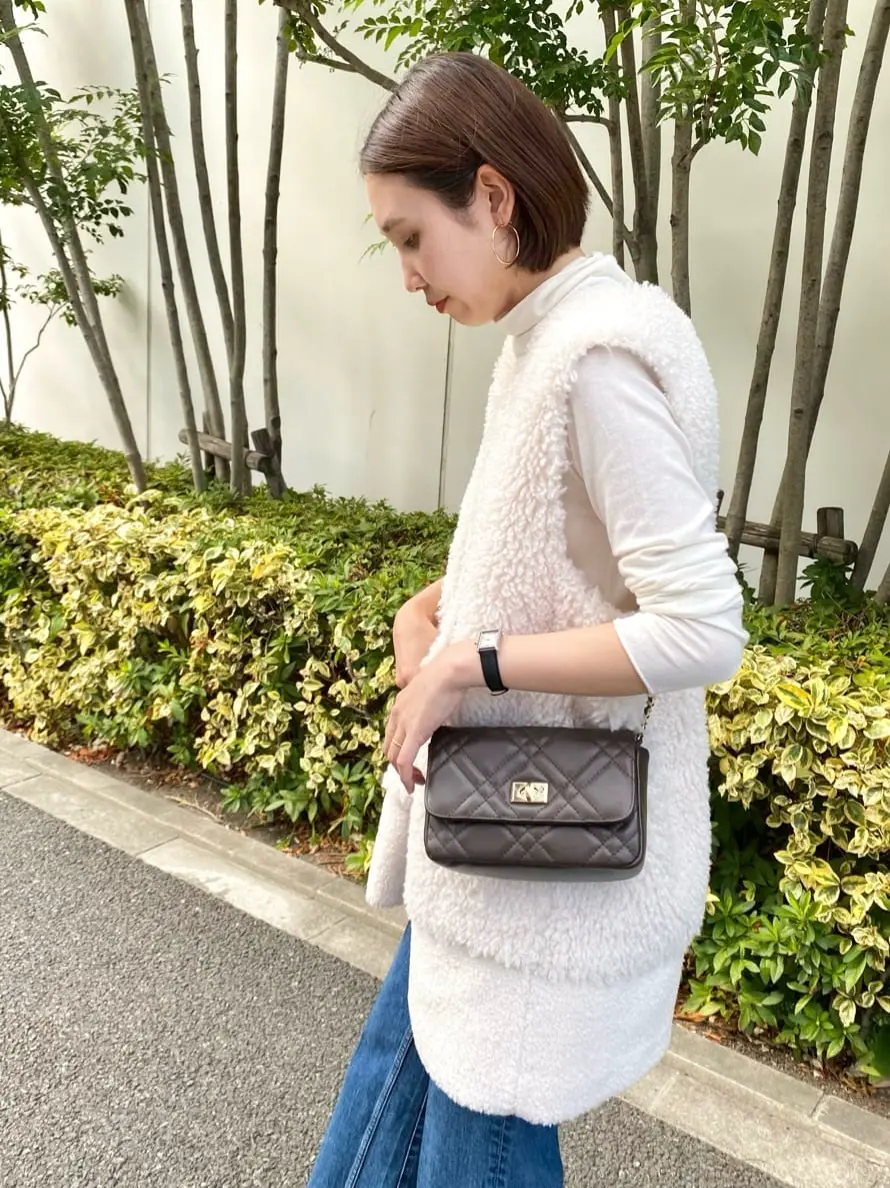 23区 秋葉 コーディネート画像