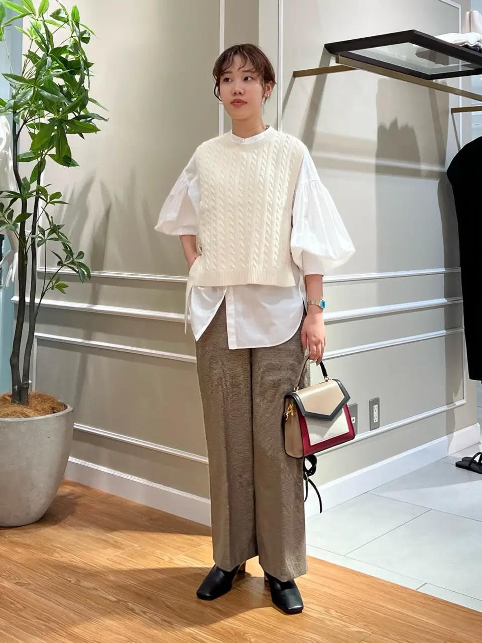 23区 伊藤 コーディネート画像