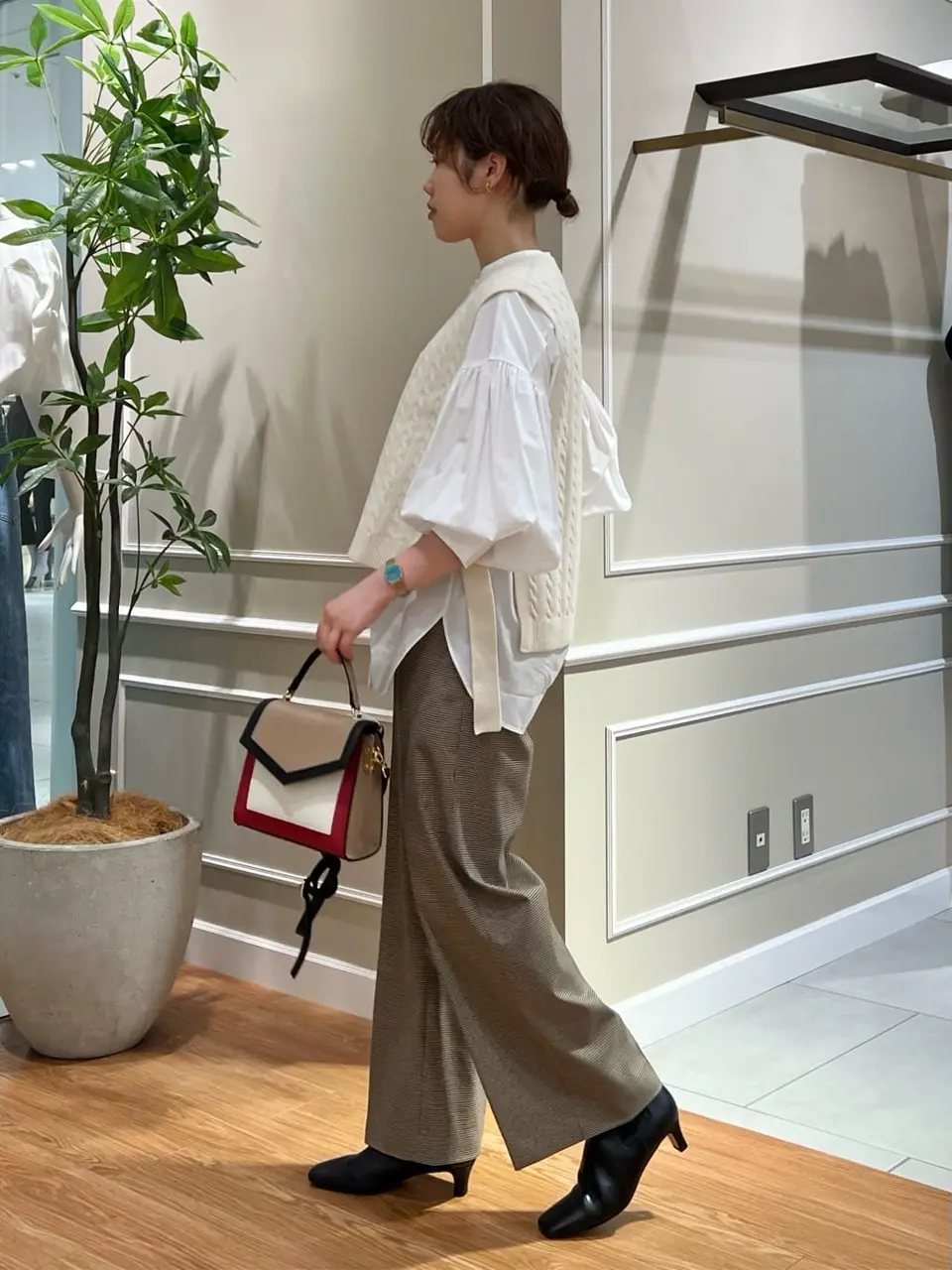 23区 伊藤 コーディネート画像