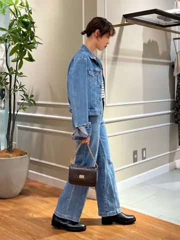 23区 伊藤 コーディネート画像