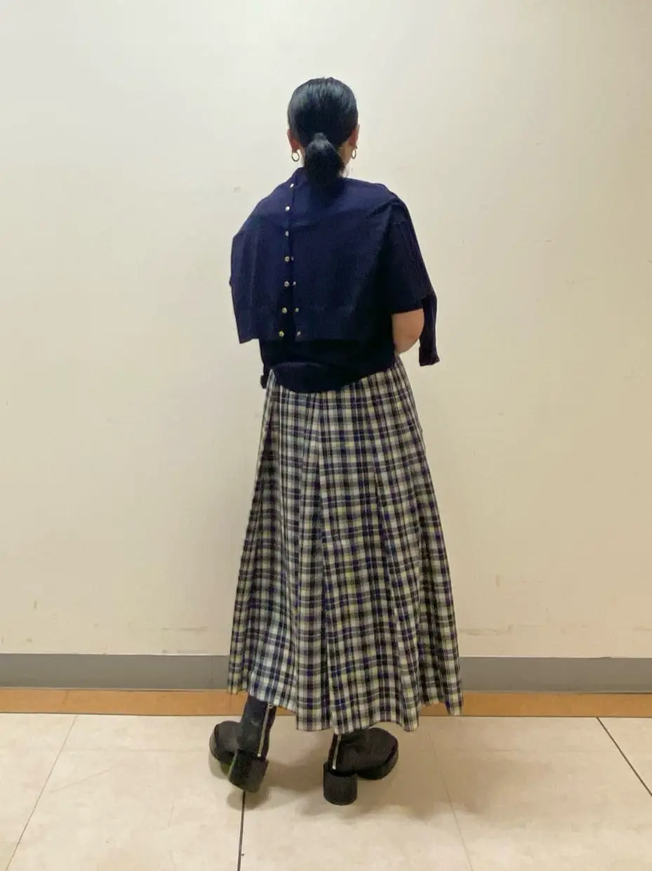 23区 岡本 コーディネート画像