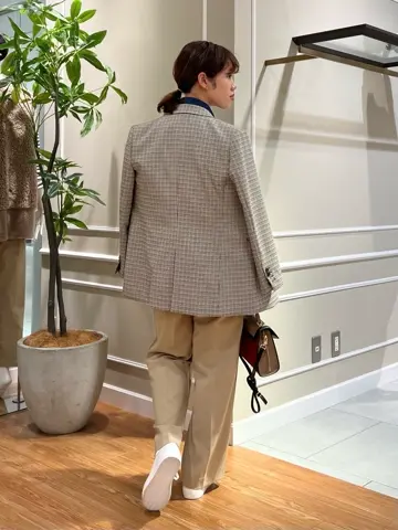 23区 伊藤 コーディネート画像