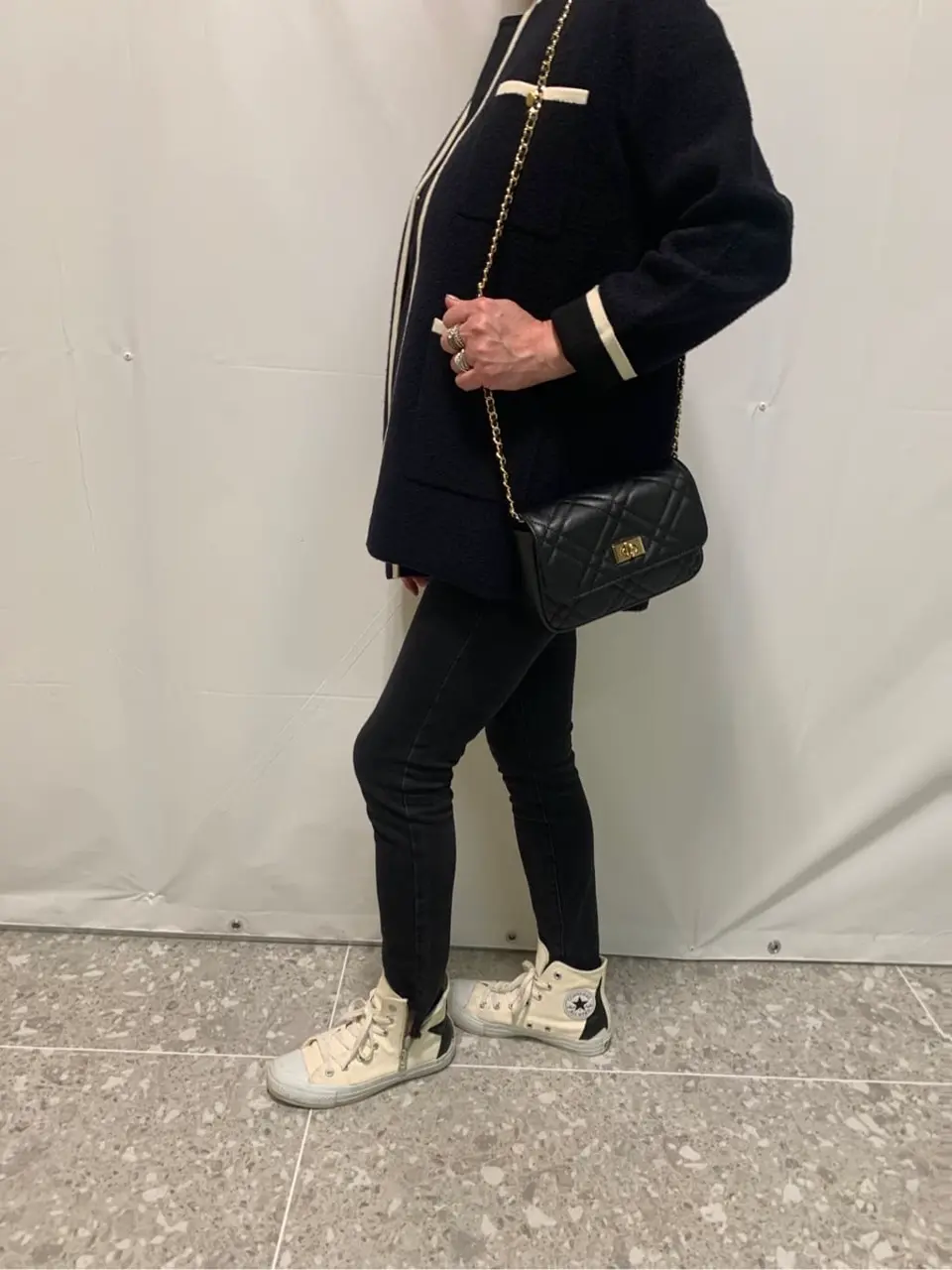 23区 塩谷美喜 コーディネート画像