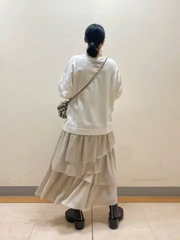 23区 岡本 コーディネート画像