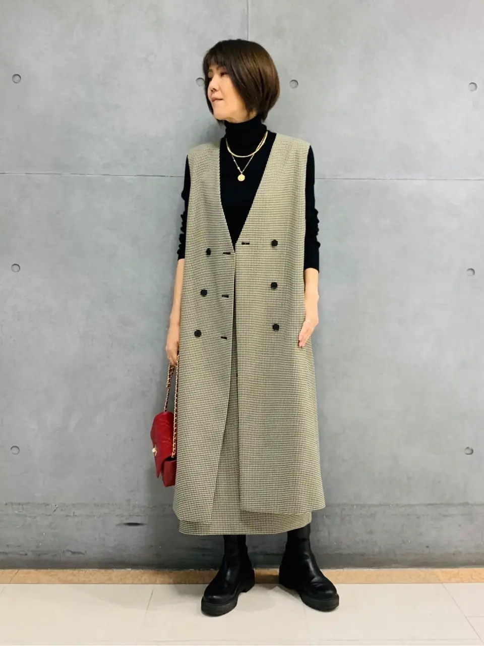  スタッフ  コーディネート画像