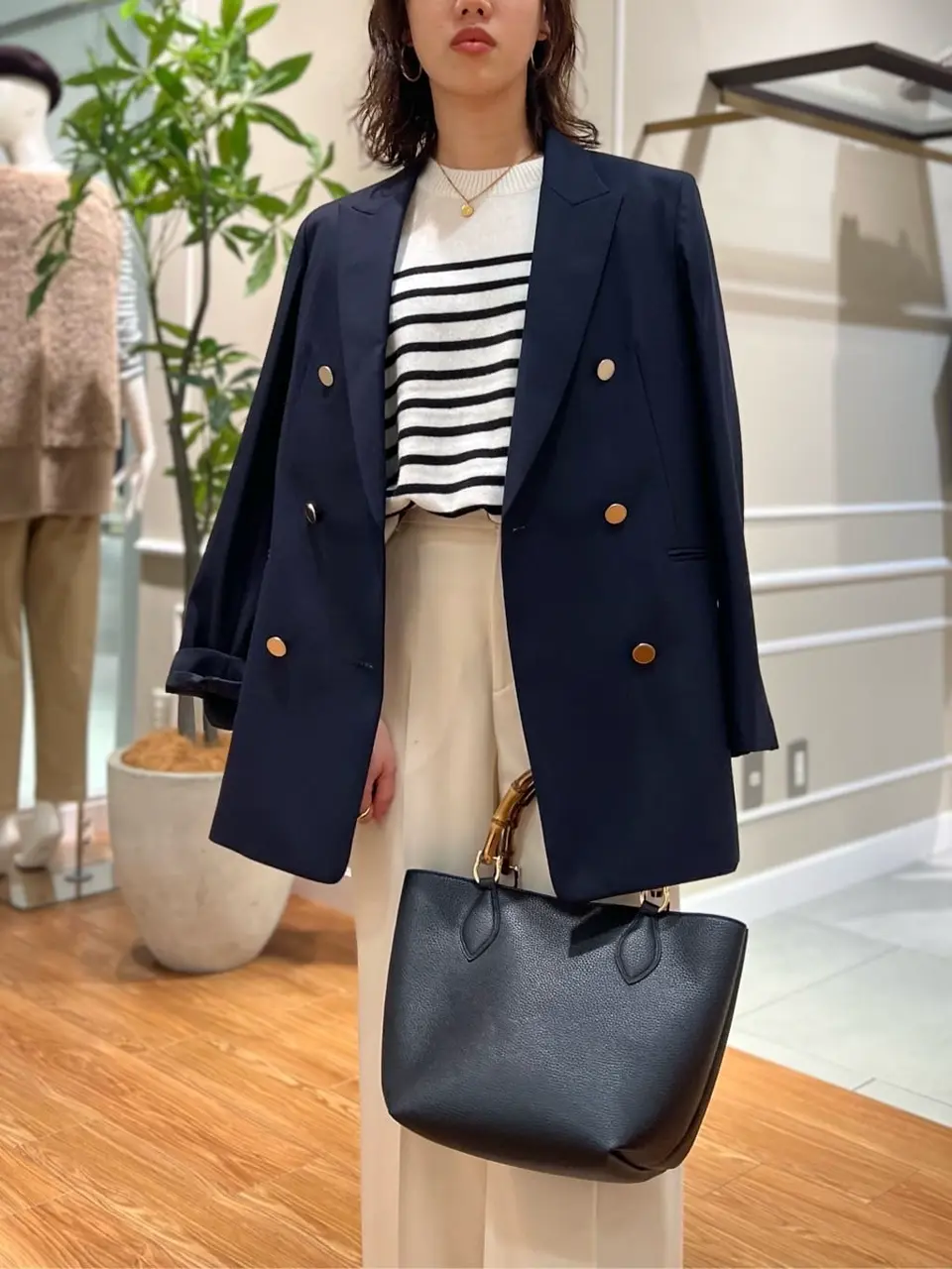 23区 伊藤 コーディネート画像