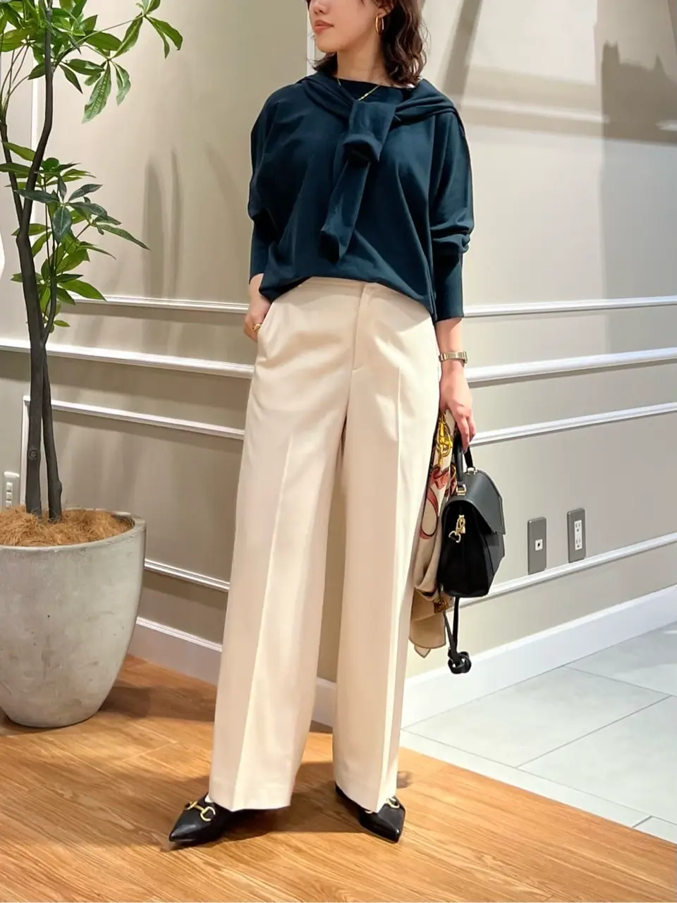 23区 伊藤 コーディネート画像