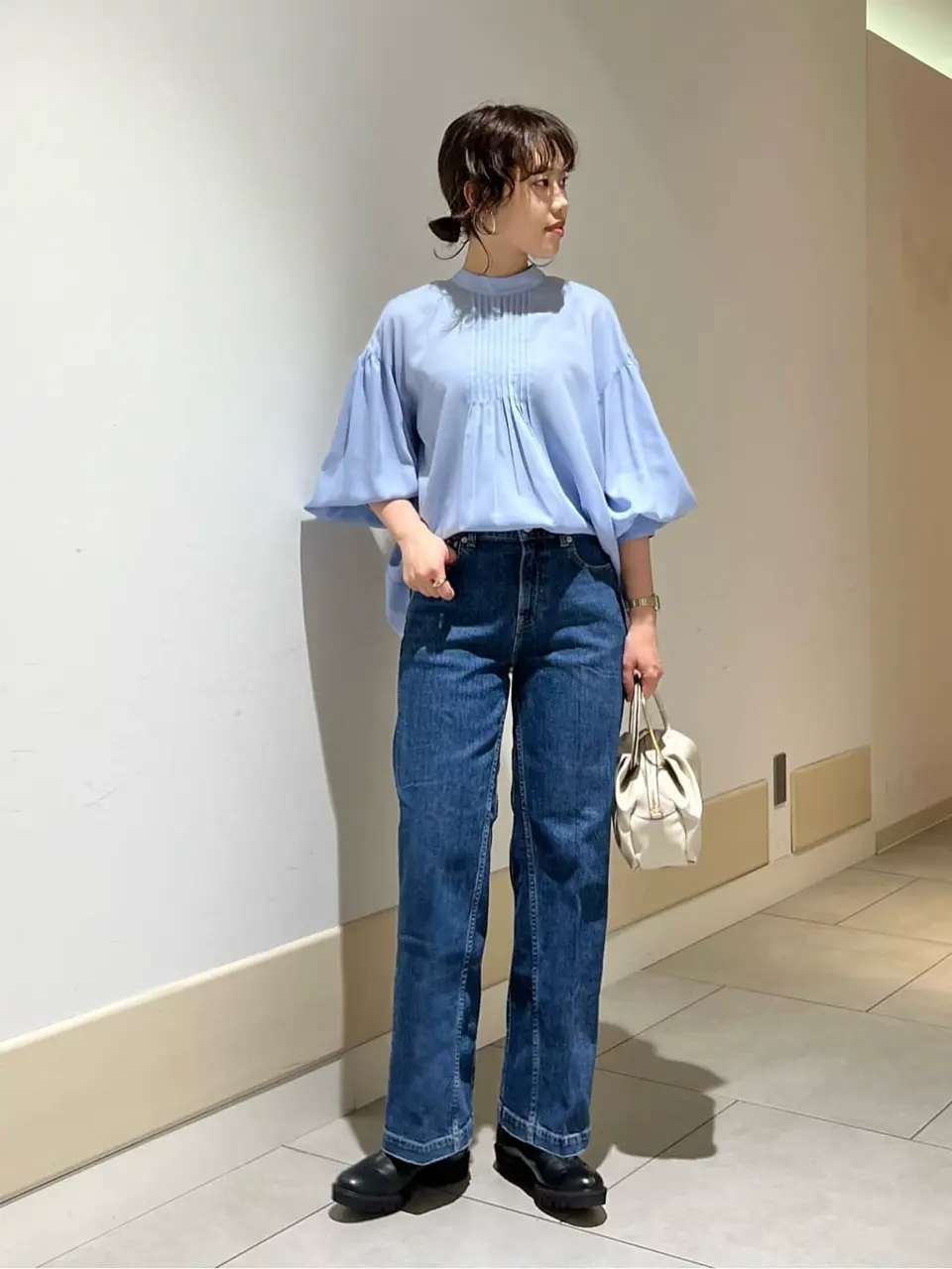 23区 伊藤 コーディネート画像