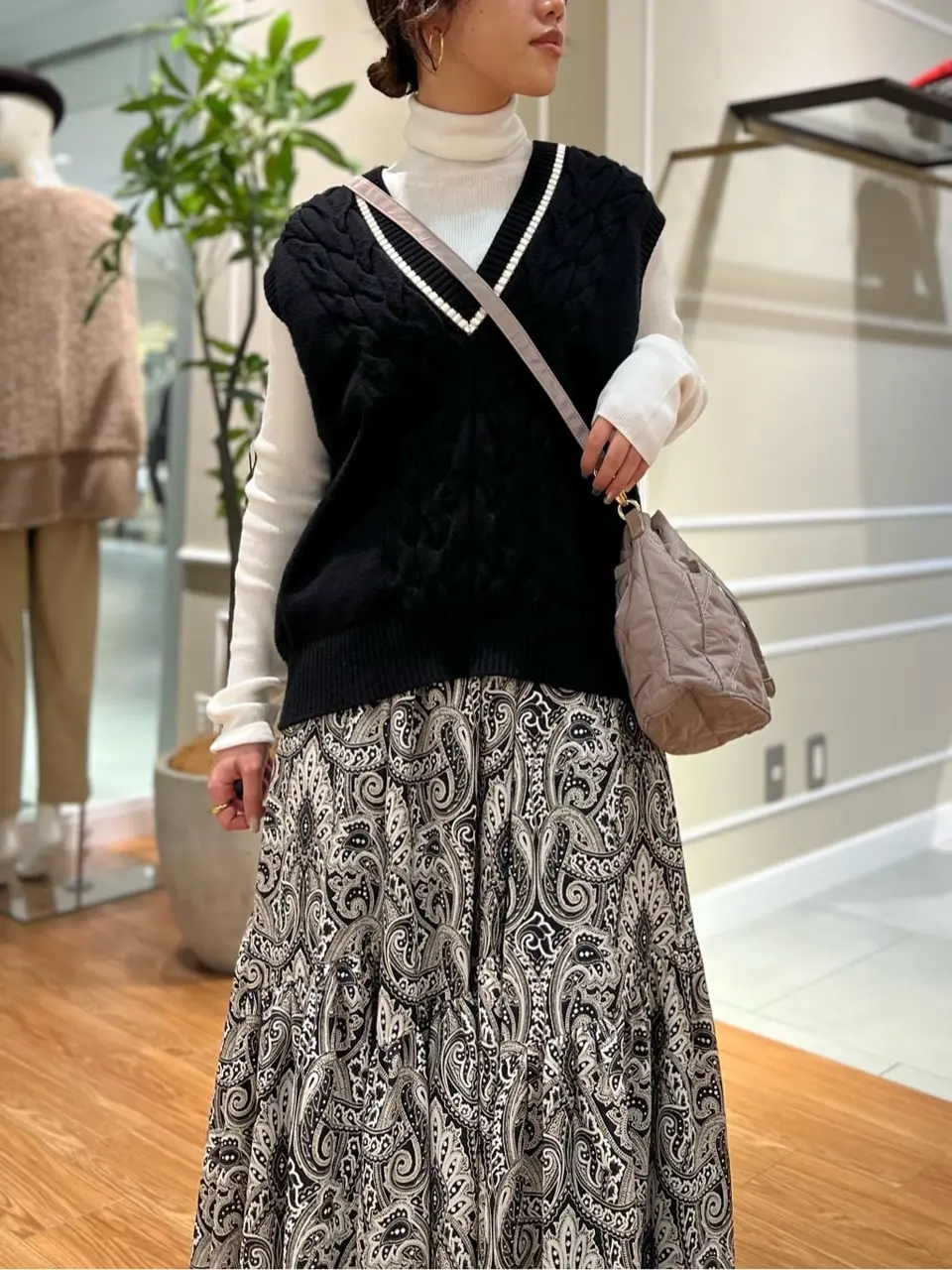 23区 伊藤 コーディネート画像