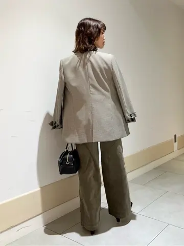 23区 伊藤 コーディネート画像