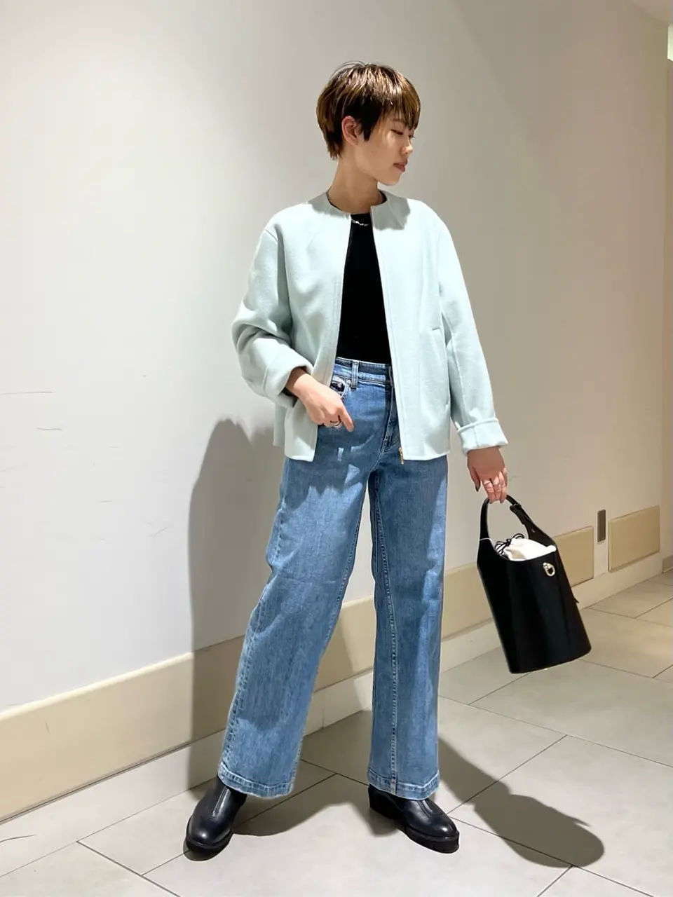 23区 伊藤 コーディネート画像