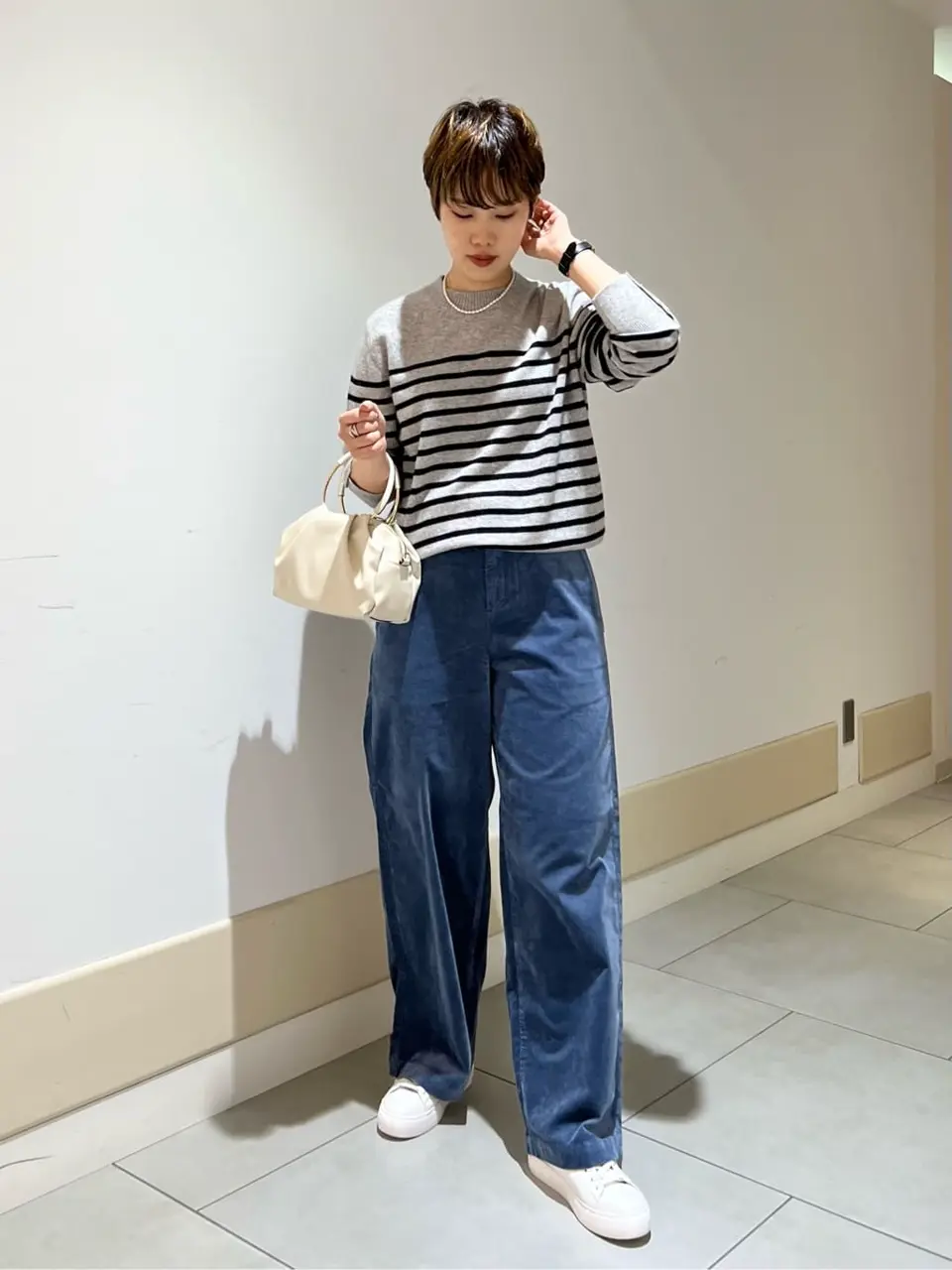 23区 伊藤 コーディネート画像