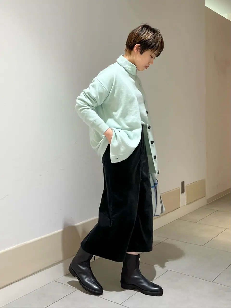 23区 伊藤 コーディネート画像