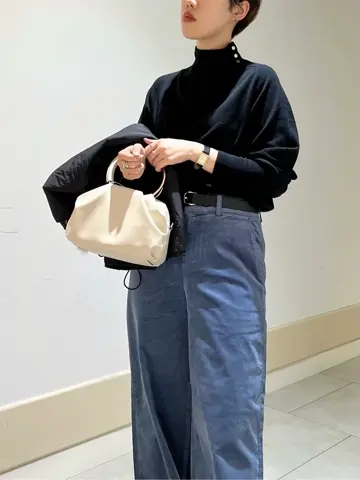 23区 伊藤 コーディネート画像