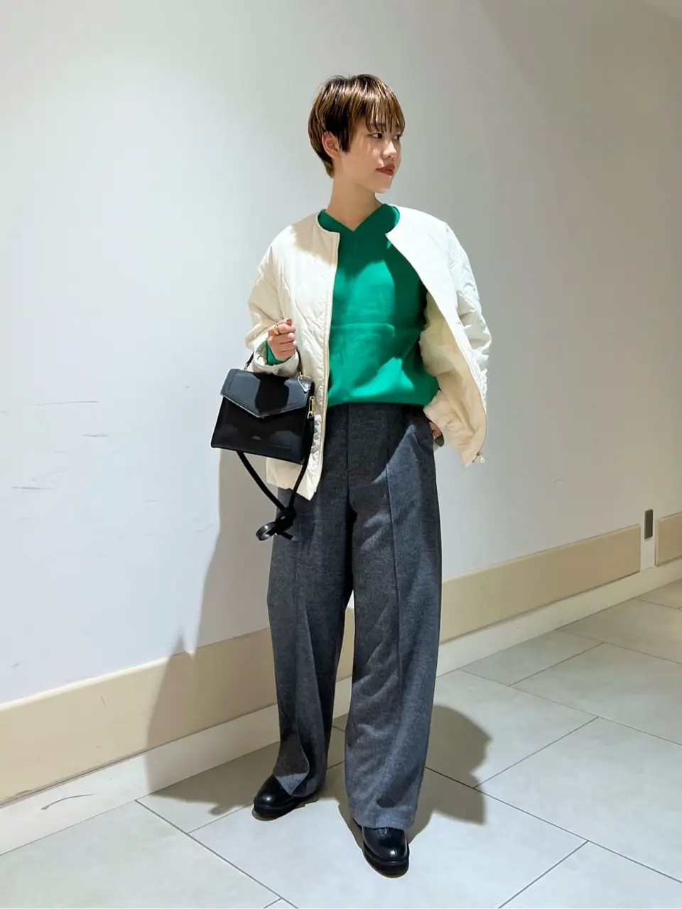 23区 伊藤 コーディネート画像