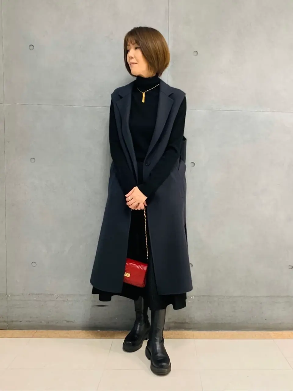  スタッフ  コーディネート画像