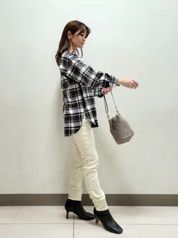 23区 濱地 コーディネート画像