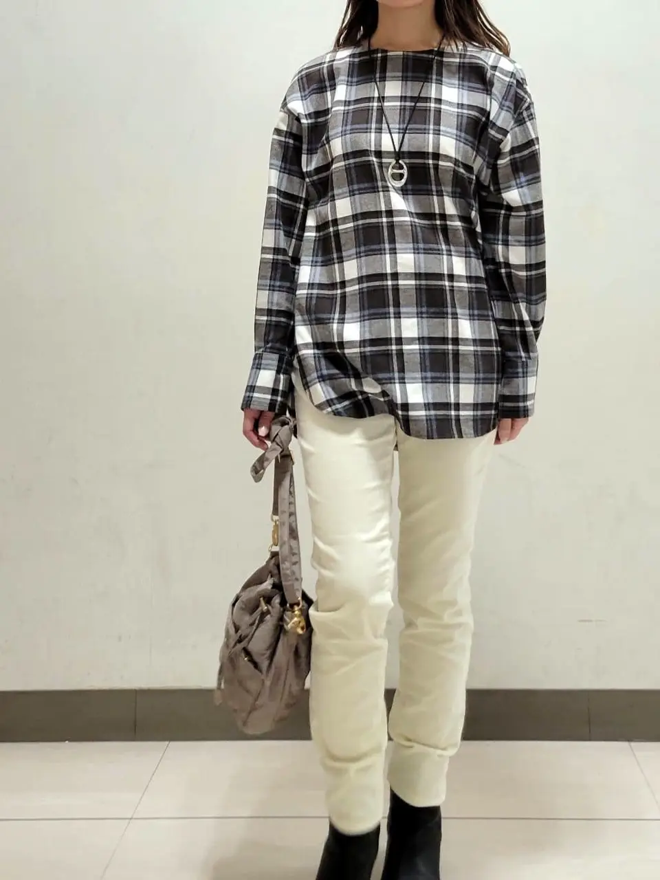 23区 濱地 コーディネート画像