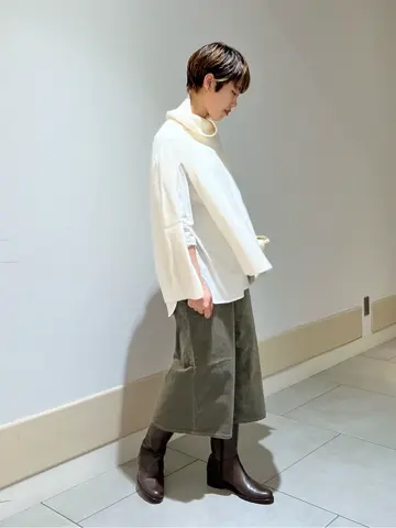 23区 伊藤 コーディネート画像