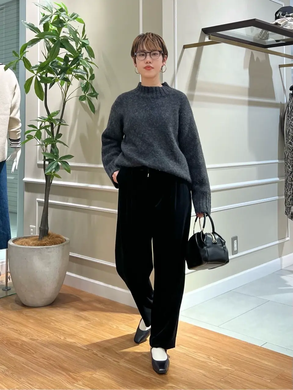 23区 伊藤 コーディネート画像