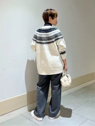 23区 伊藤 コーディネート画像