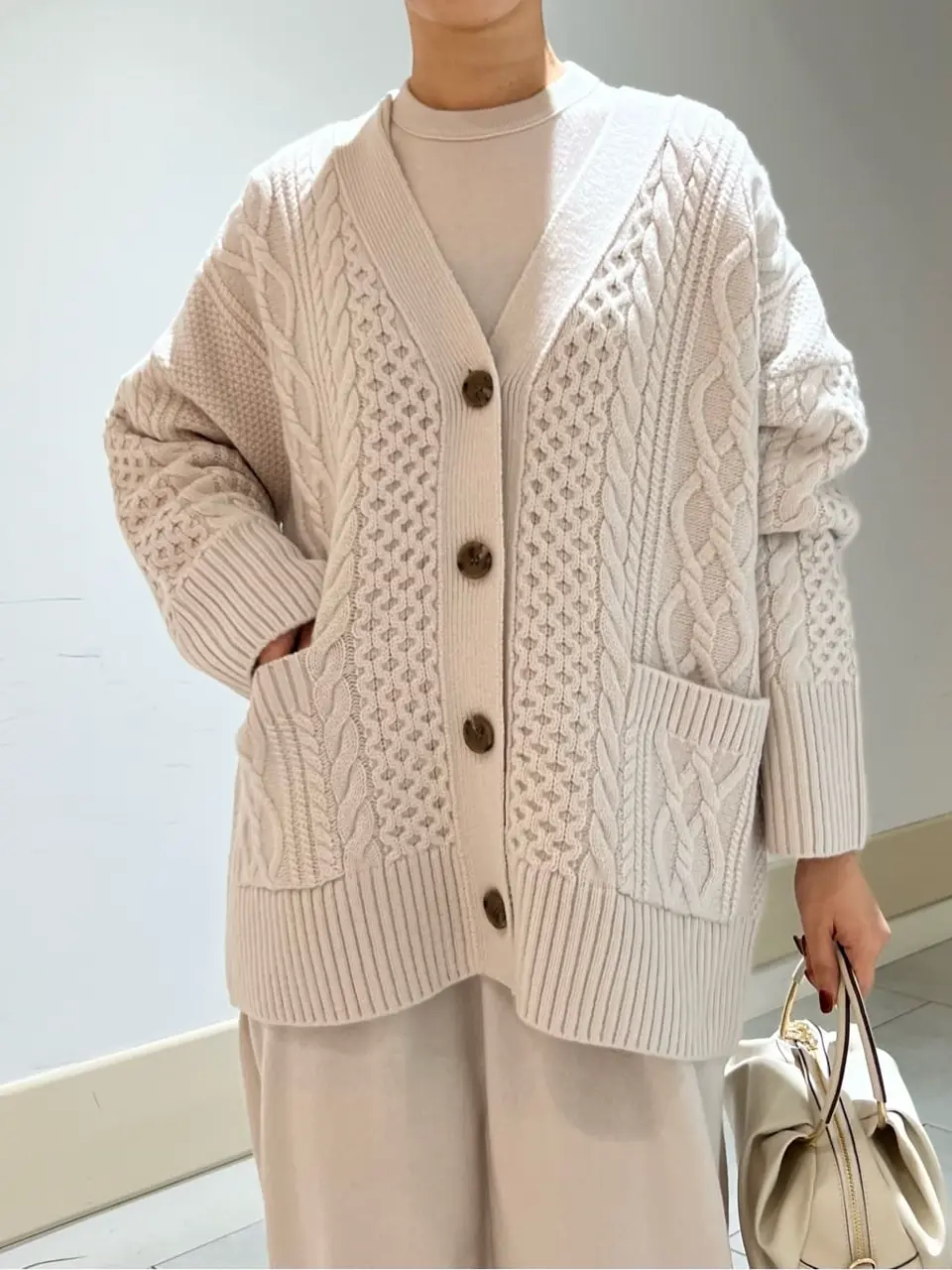 23区 伊藤 コーディネート画像