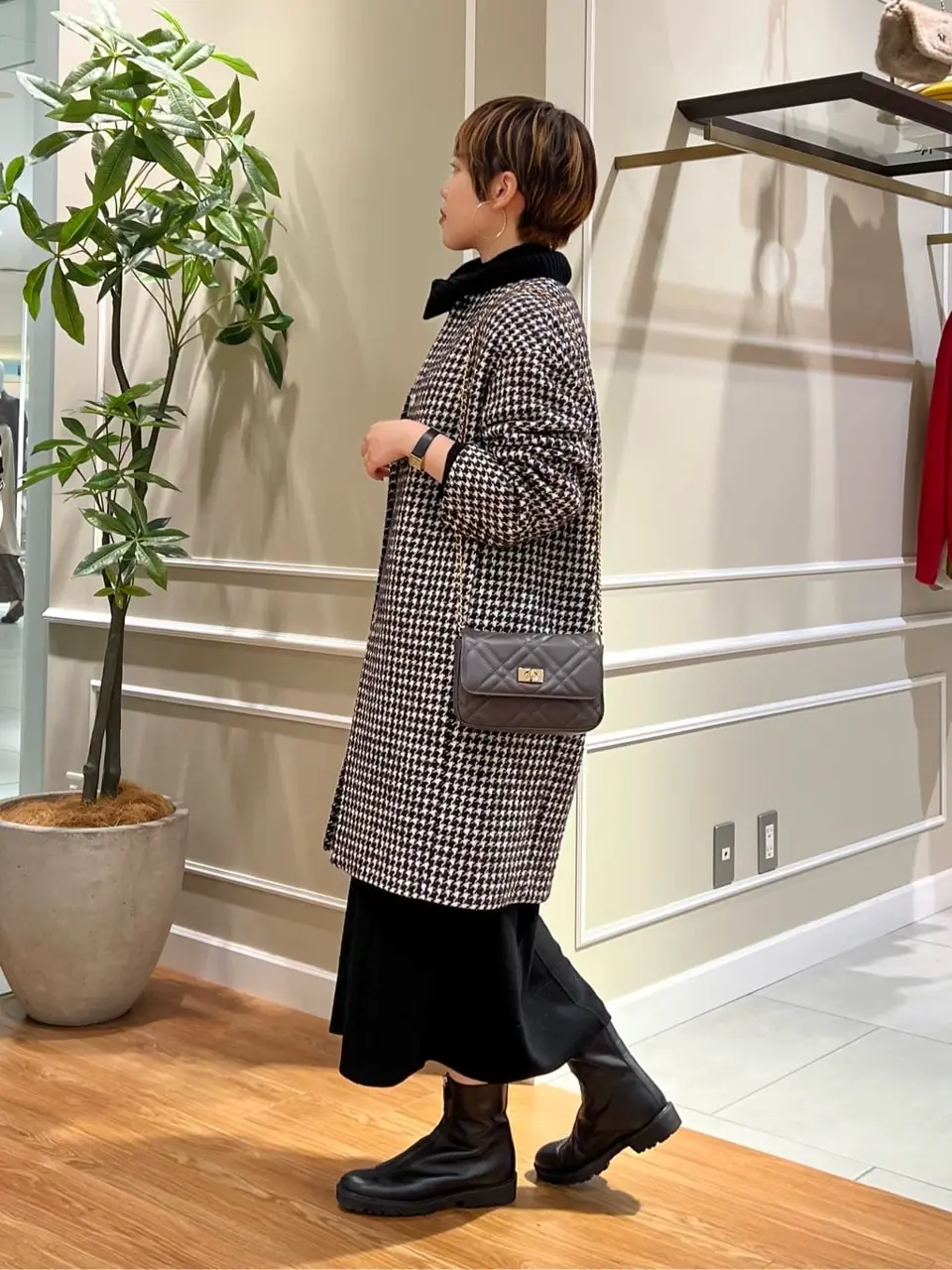 23区 伊藤 コーディネート画像