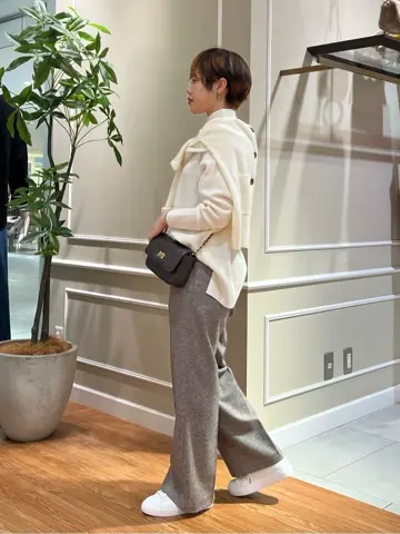 23区 伊藤 コーディネート画像