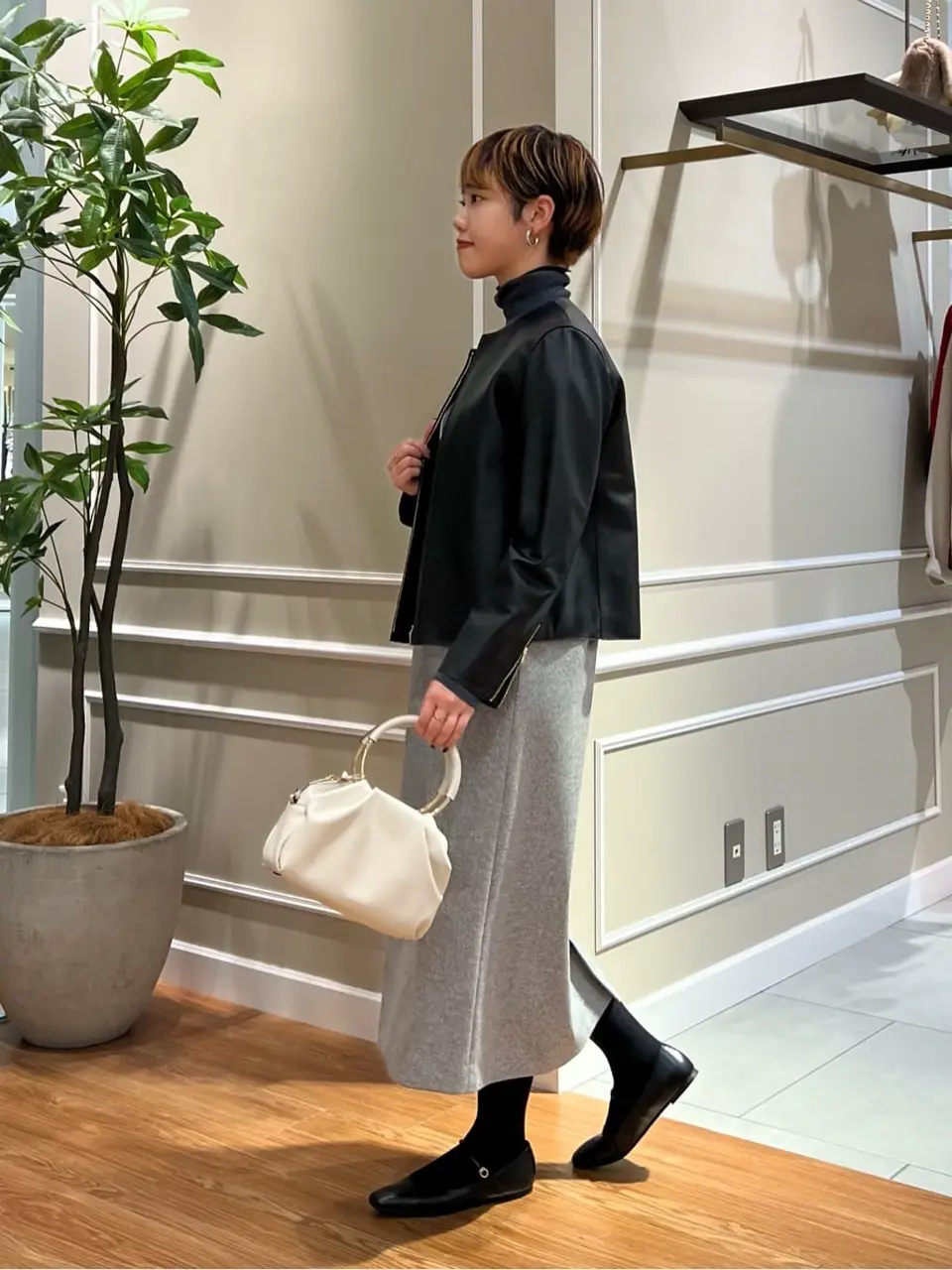 23区 伊藤 コーディネート画像