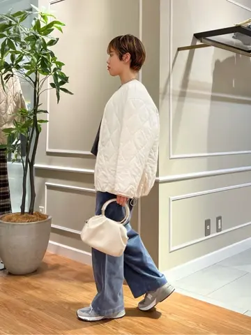 23区 伊藤 コーディネート画像