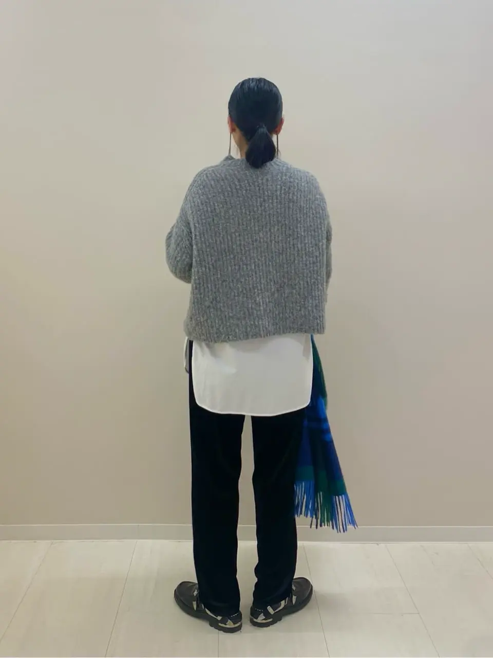 23区 岡本 コーディネート画像