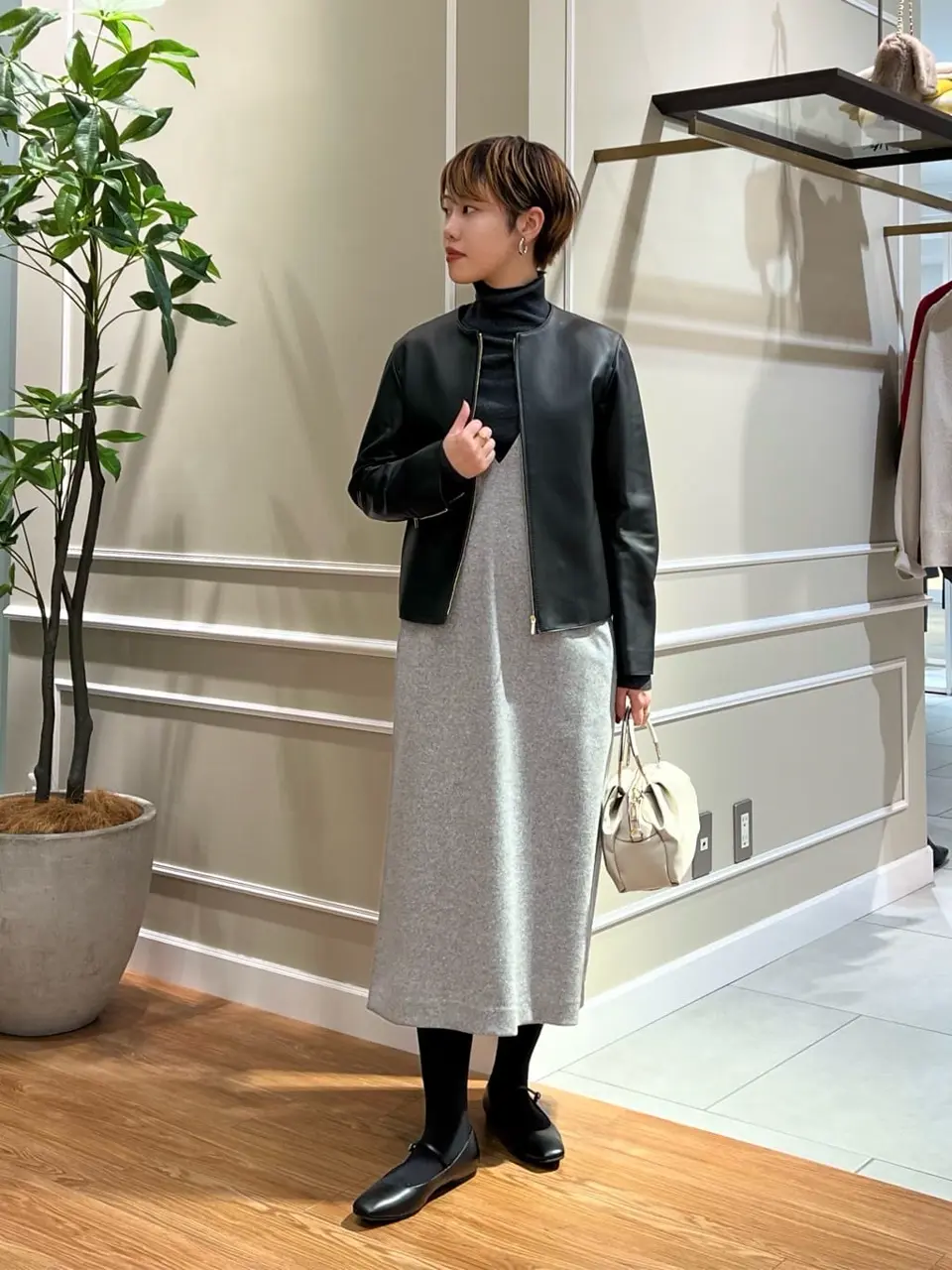 23区 伊藤 コーディネート画像