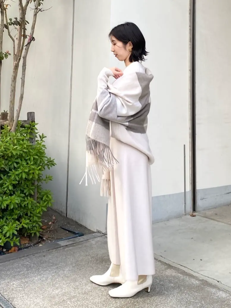 23区 板垣 コーディネート画像