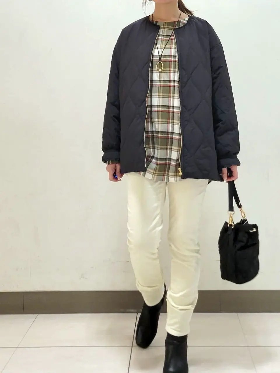 23区 濱地 コーディネート画像