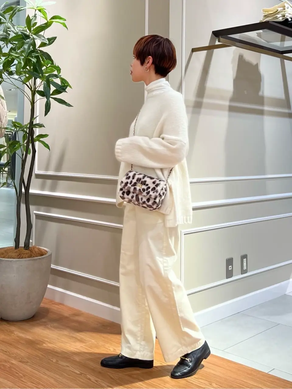 23区 伊藤 コーディネート画像