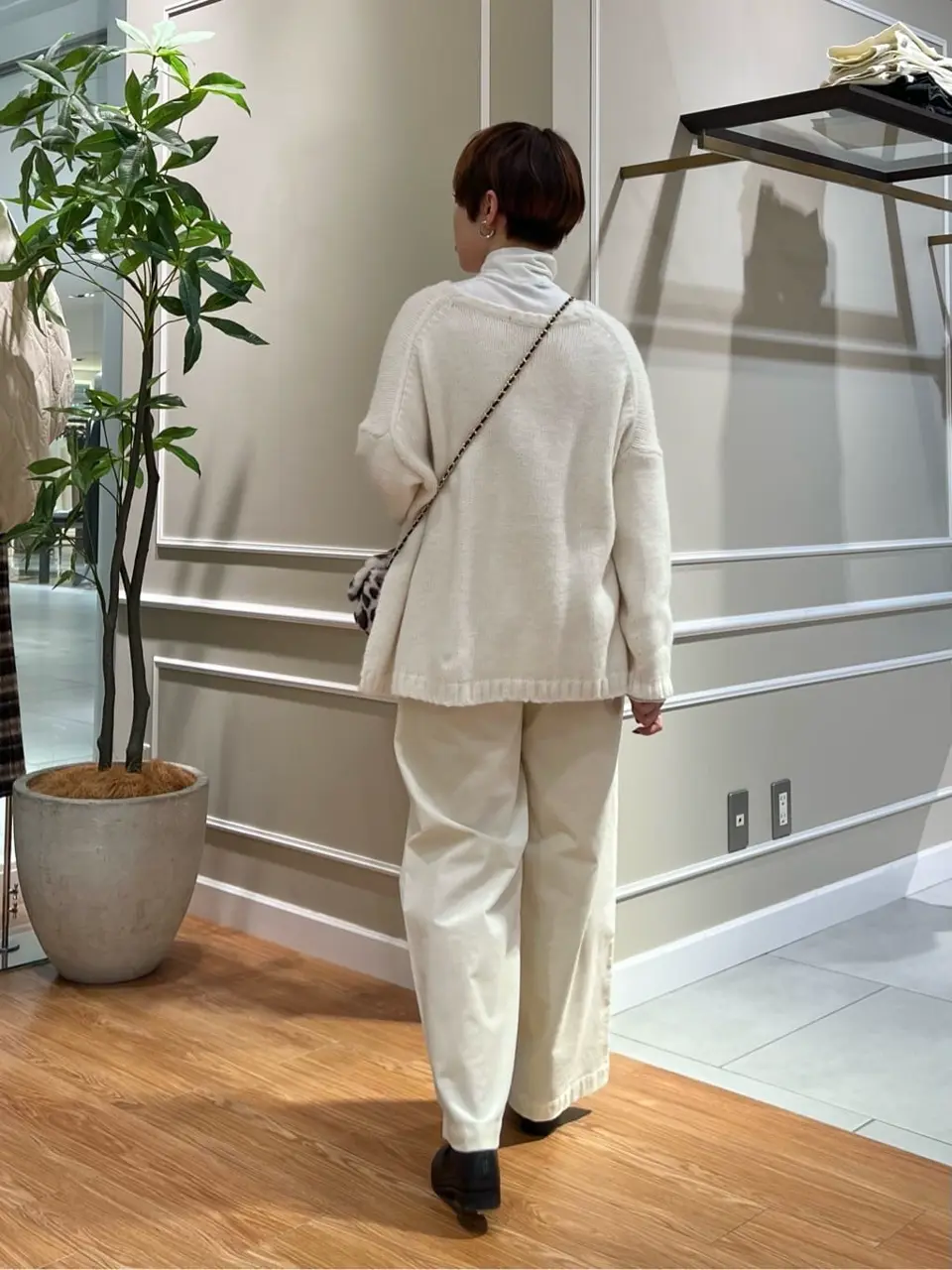 23区 伊藤 コーディネート画像