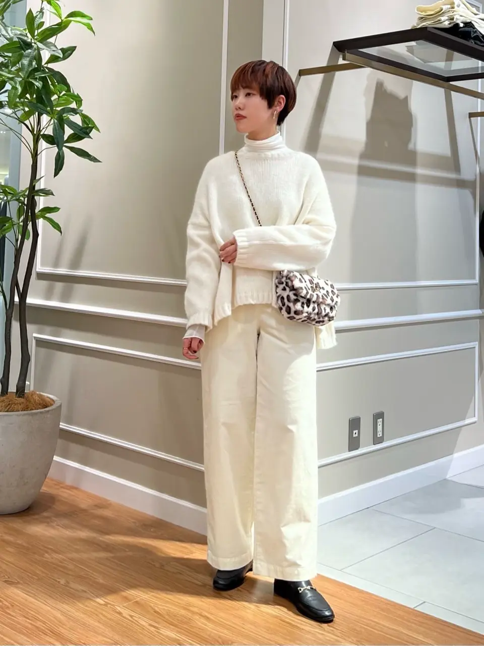 23区 伊藤 コーディネート画像